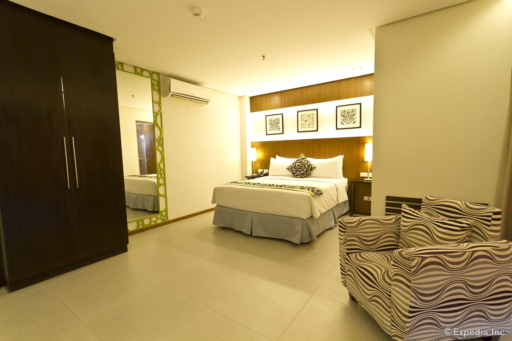 St Mark Hotel Cebu Buitenkant foto