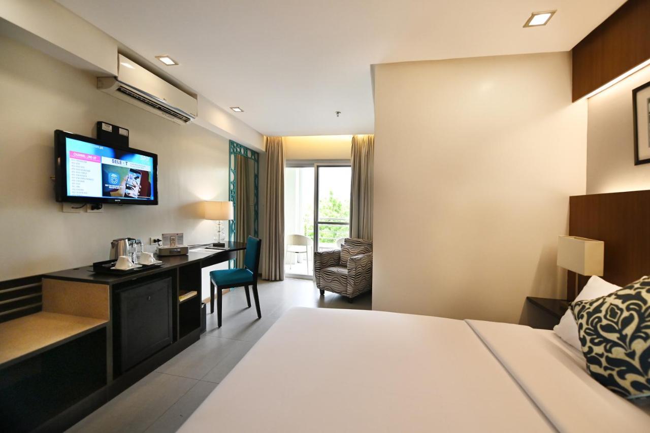 St Mark Hotel Cebu Buitenkant foto