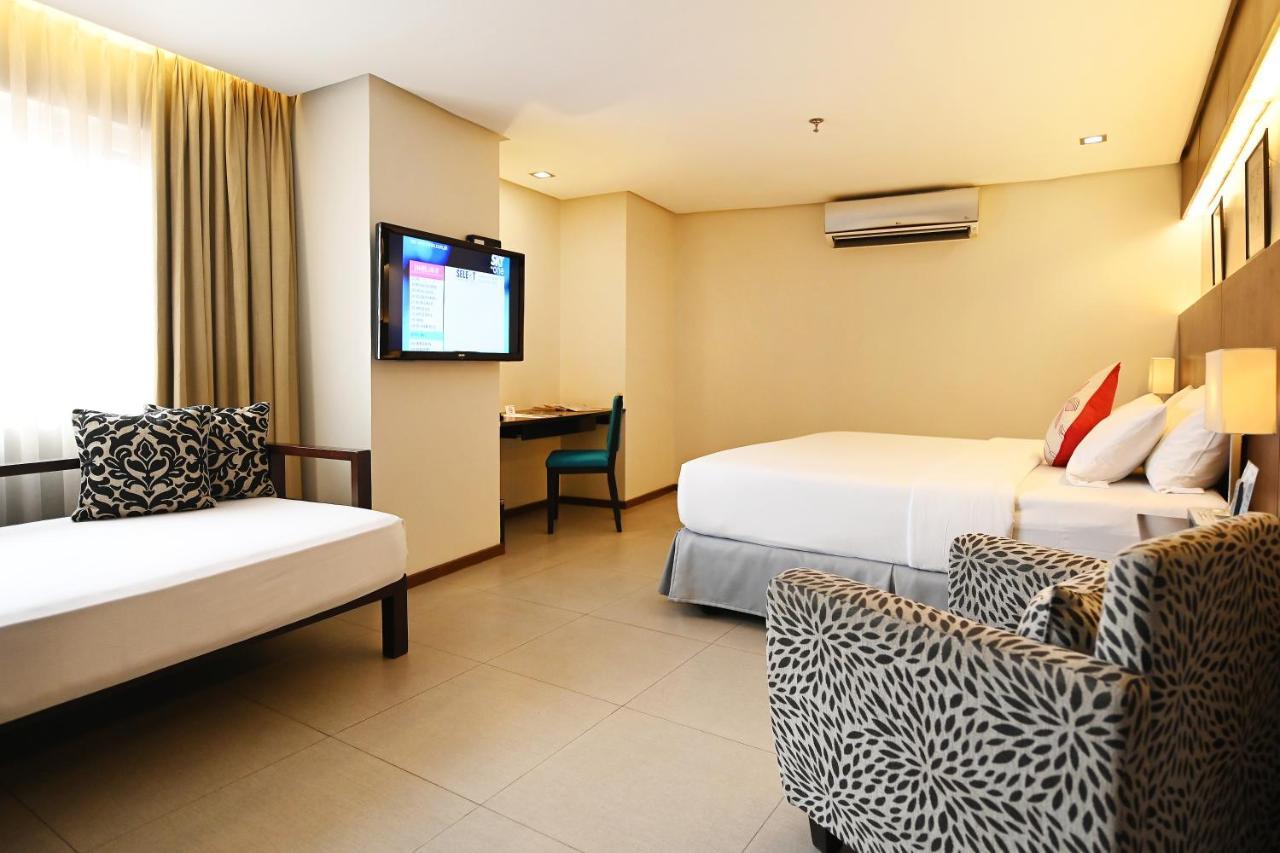 St Mark Hotel Cebu Buitenkant foto