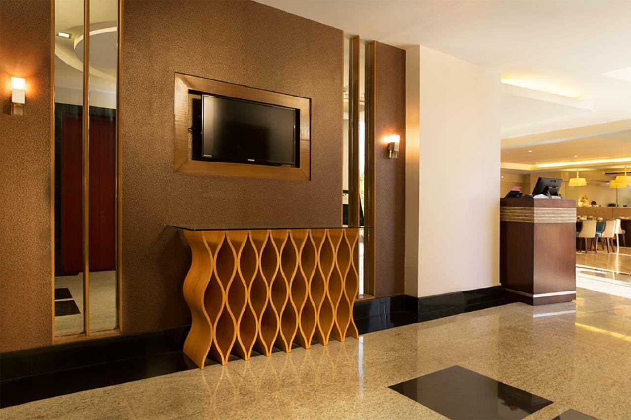 St Mark Hotel Cebu Buitenkant foto